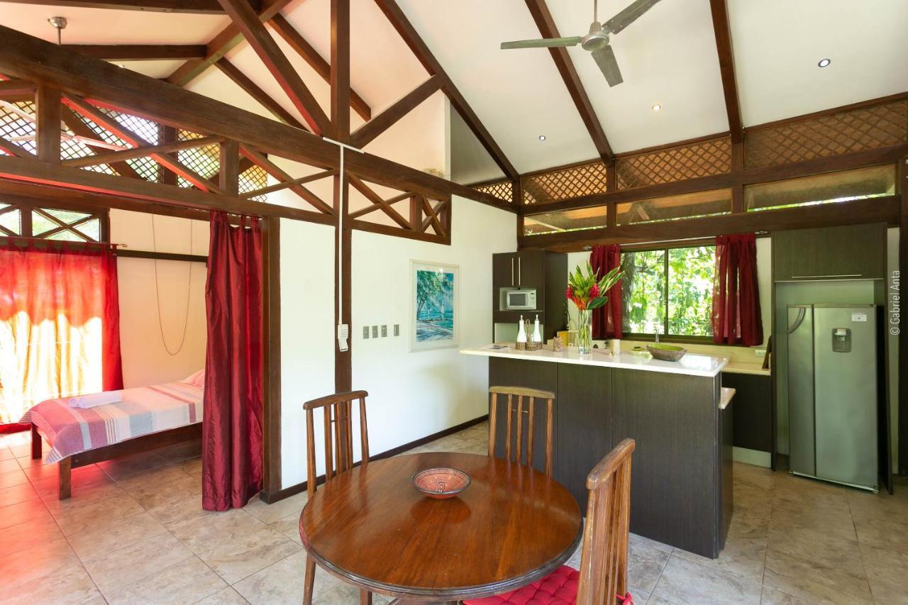 肯那奇山林小屋 Puerto Viejo de Talamanca 外观 照片