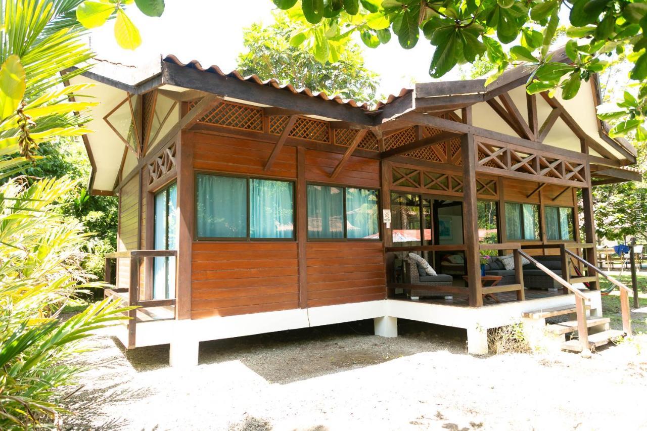 肯那奇山林小屋 Puerto Viejo de Talamanca 外观 照片