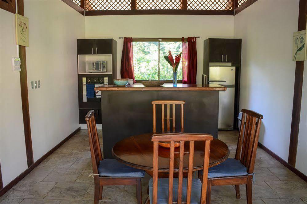 肯那奇山林小屋 Puerto Viejo de Talamanca 外观 照片