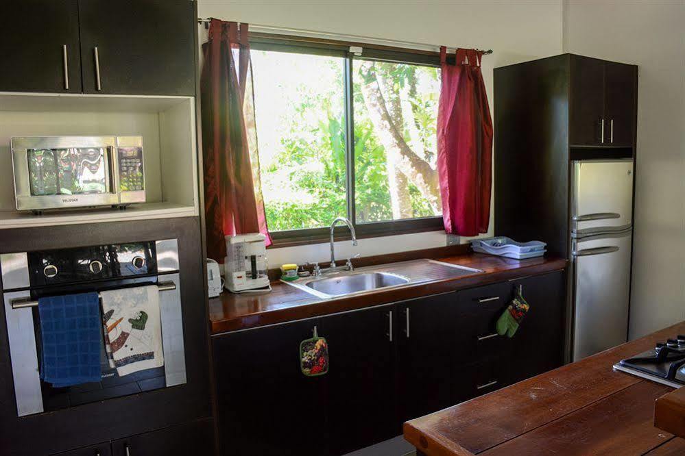 肯那奇山林小屋 Puerto Viejo de Talamanca 外观 照片