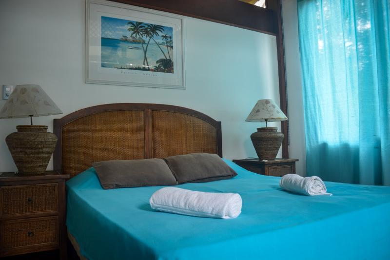 肯那奇山林小屋 Puerto Viejo de Talamanca 外观 照片