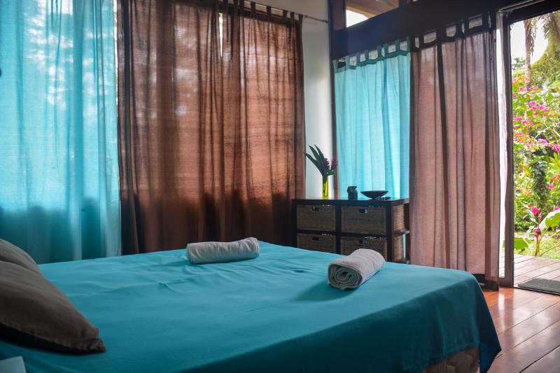 肯那奇山林小屋 Puerto Viejo de Talamanca 外观 照片
